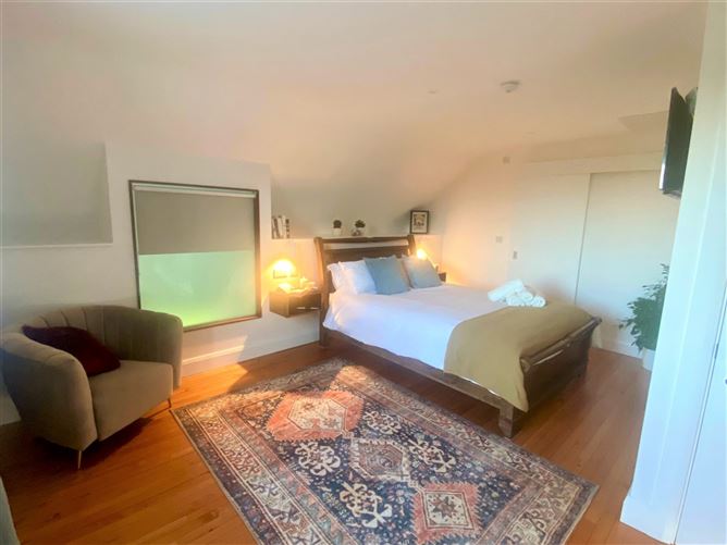 Contemporary School House,Vacation Rental in Roscommon, Ireland