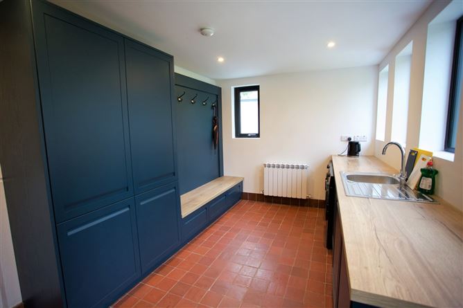 Contemporary School House,Vacation Rental in Roscommon, Ireland