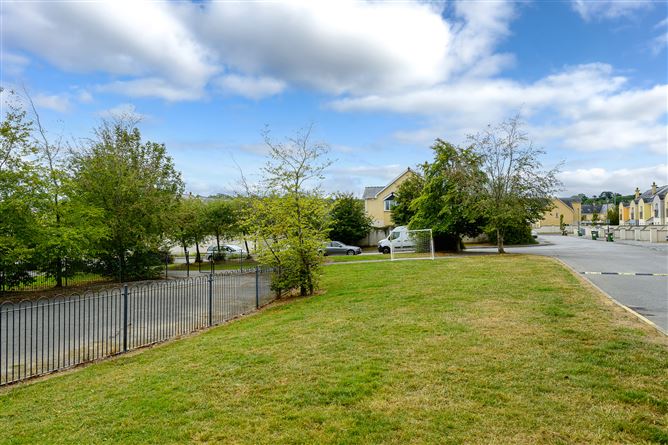 Photo 30 of 31 — 26 The Willows, Castle Heights, Carrigaline, Cork