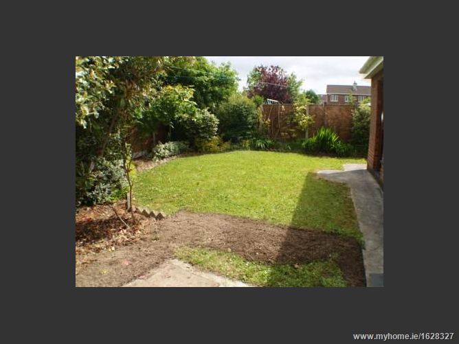 Castle Riada Crescent, Lucan,  Dublin West