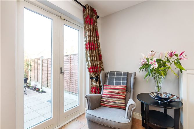 8 Luttrellstown Rise, Castleknock, Dublin 15
