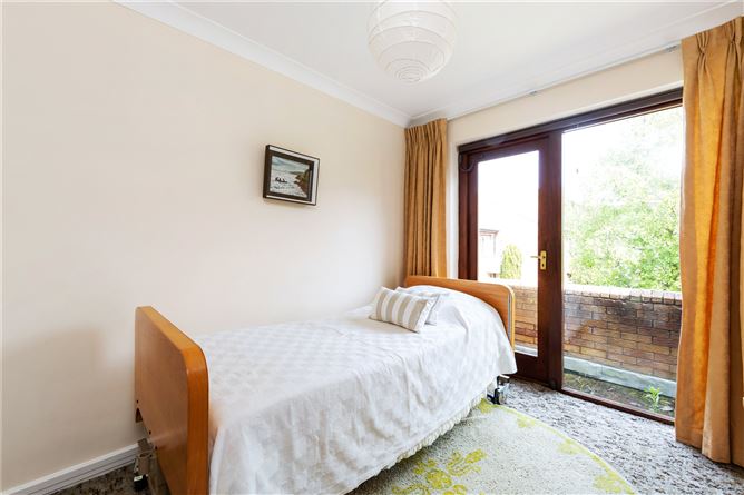 70 Merrion Village, Ballsbridge, Dublin 4