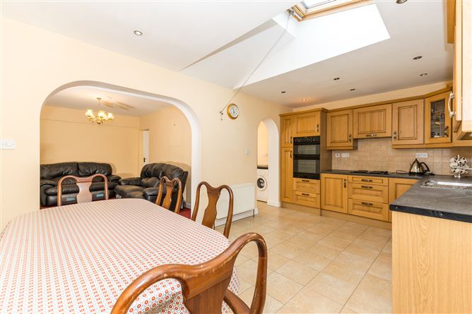 14 Shanowen Park, Santry, Dublin 9