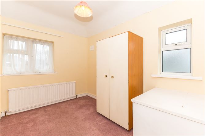 14 Shanowen Park, Santry, Dublin 9