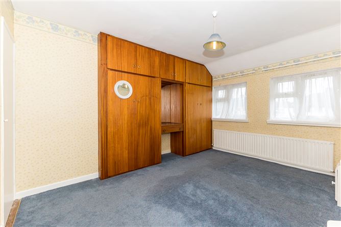 14 Shanowen Park, Santry, Dublin 9