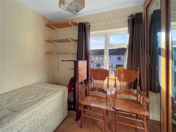 Renvyle, 14 Iona Drive, North Circular Road, Limerick