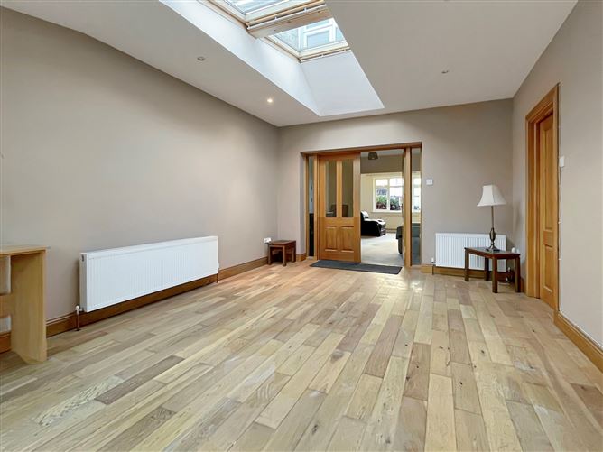 Renvyle, 14 Iona Drive, North Circular Road, Limerick