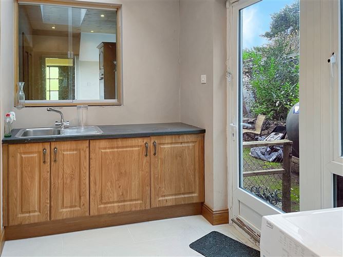 Renvyle, 14 Iona Drive, North Circular Road, Limerick