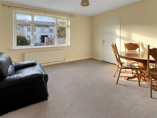 Renvyle, 14 Iona Drive, North Circular Road, Limerick