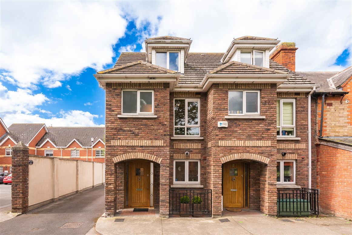 1 Pembroke Grove, St. Brendan’s Cottages, Irishtown, Dublin 4 Allen