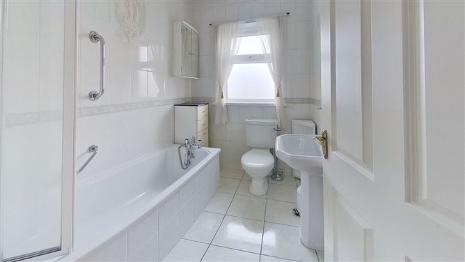 135 Childers Heights, Ballina, Co. Mayo
