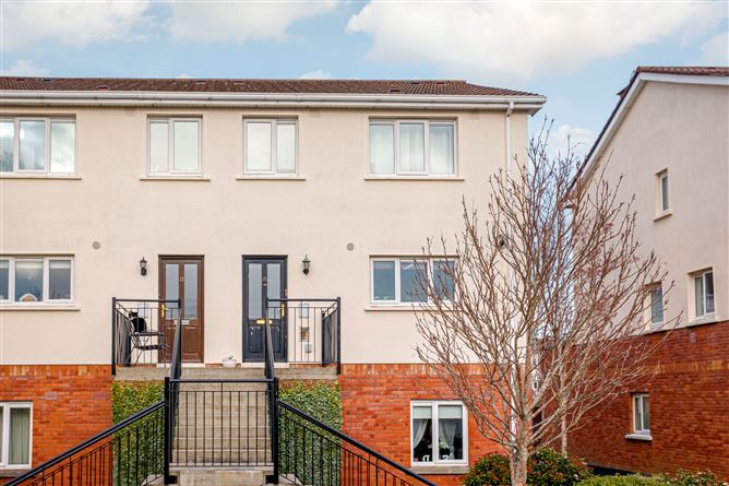 15 Carrigmore Gardens, Citywest,   Dublin 24