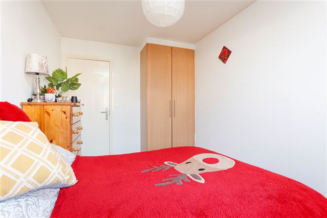 15 Carrigmore Gardens, Citywest,   Dublin 24