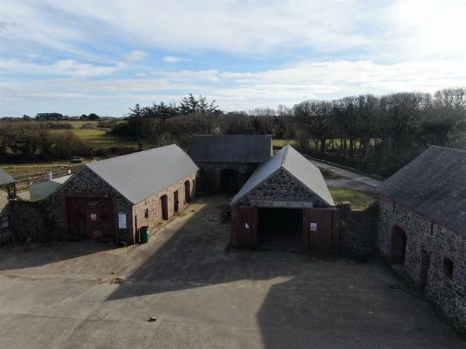 Hazelwood Stables, Ballycronigan, Kilrane, Rosslare Harbour, Co. Wexford