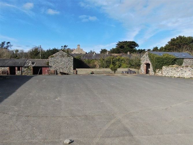 Hazelwood Stables, Ballycronigan, Kilrane, Rosslare Harbour, Co. Wexford