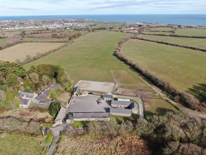Hazelwood Stables, Ballycronigan, Kilrane, Rosslare Harbour, Co. Wexford