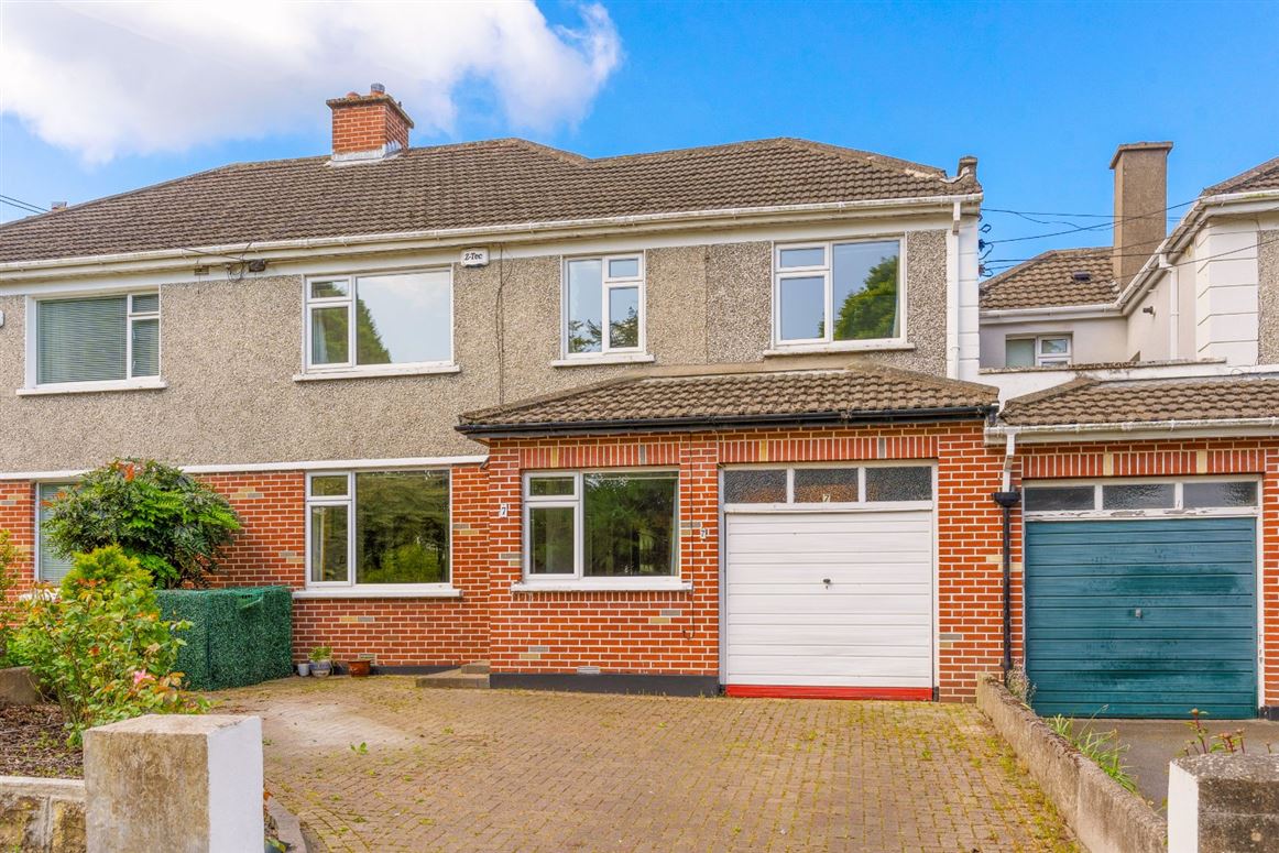 7 Ballyroan Crescent, Rathfarnham, Dublin 16