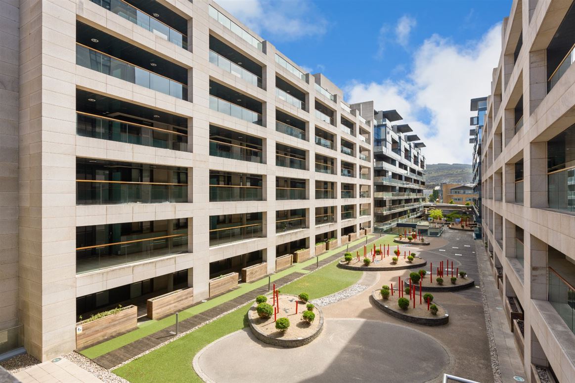400 Cubes 6, Beacon South Quarter, Sandyford, Dublin 18