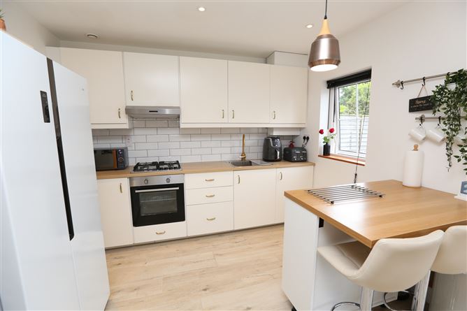7 Duke's Court, Mornington Park, Donacarney, Co. Meath