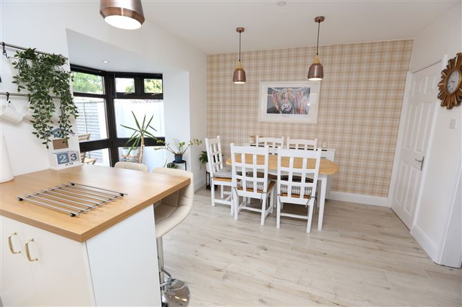 7 Duke's Court, Mornington Park, Donacarney, Co. Meath