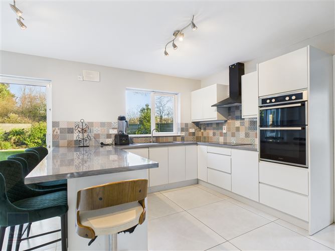 22 The Cloisters, Castlebridge, Wexford