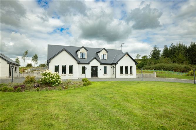 Photo 41 of 47 — Coose, Tullynahinera, Castleblayney, Monaghan