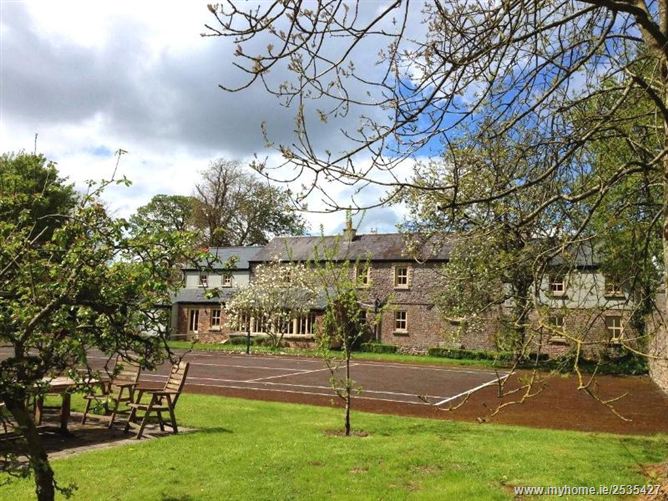 Rathernan Glebe & Coach House, Kilmeague, Naas, Kildare