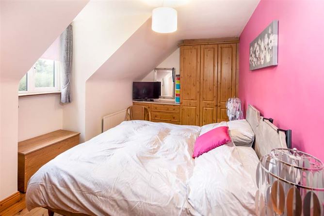 Cobh Cross, Carrigtwohill, Cork