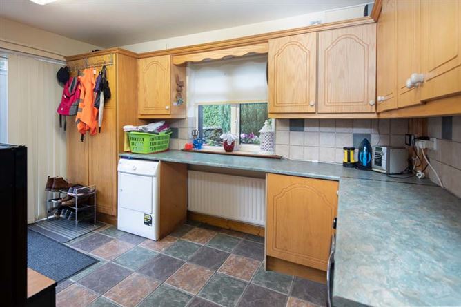 Cobh Cross, Carrigtwohill, Cork