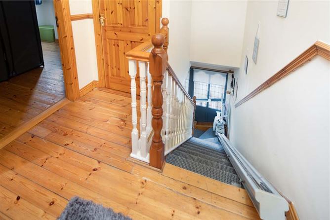 Cobh Cross, Carrigtwohill, Cork