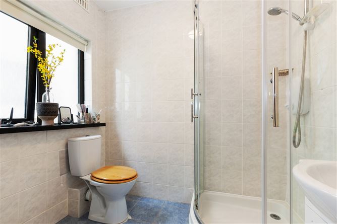 7 Kempton Avenue, Navan Road, Dublin 7