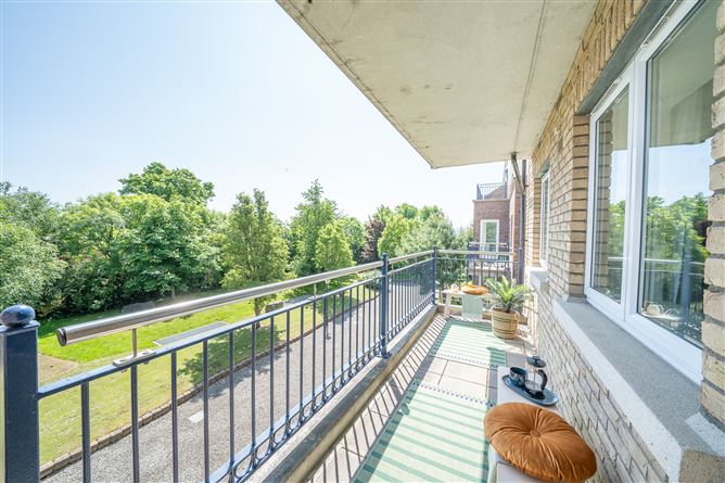 221 Gracepark Manor, Drumcondra, Dublin 9