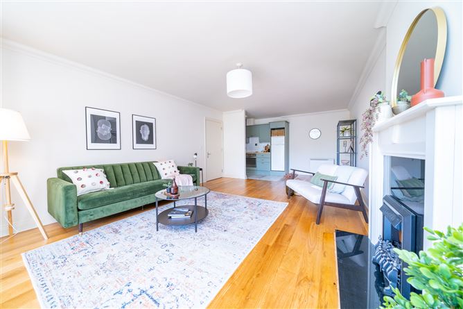 221 Gracepark Manor, Drumcondra, Dublin 9