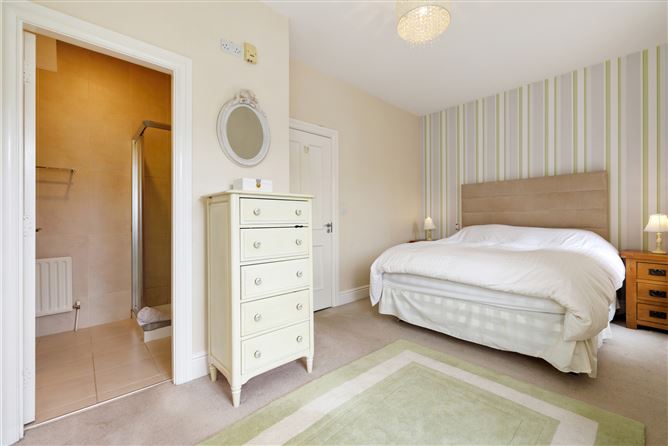 14 Ballintyre Heath, Ballinteer, Dublin 16