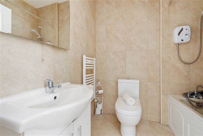 14 Ballintyre Heath, Ballinteer, Dublin 16