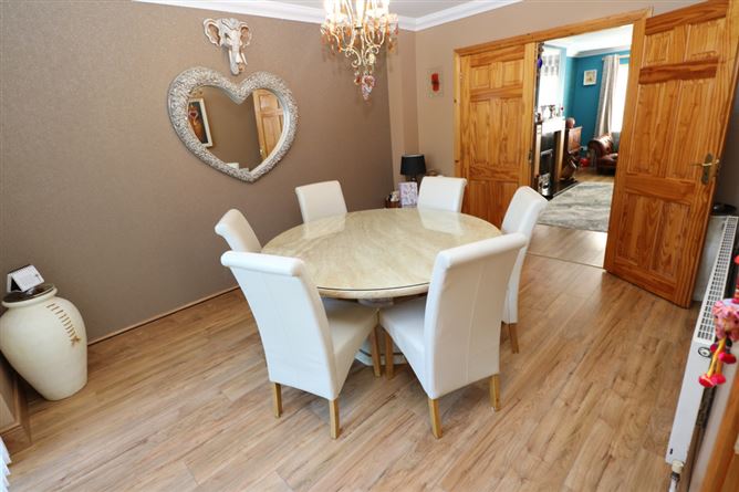 5 Castlemartin Drive , Bettystown, Meath