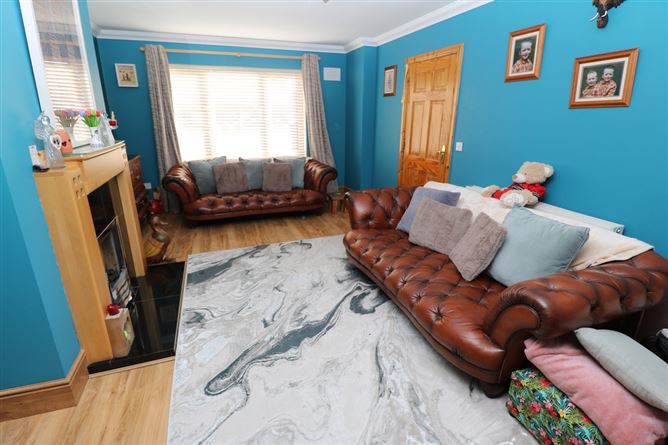 5 Castlemartin Drive , Bettystown, Meath