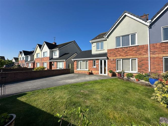 5 Castlemartin Drive , Bettystown, Meath