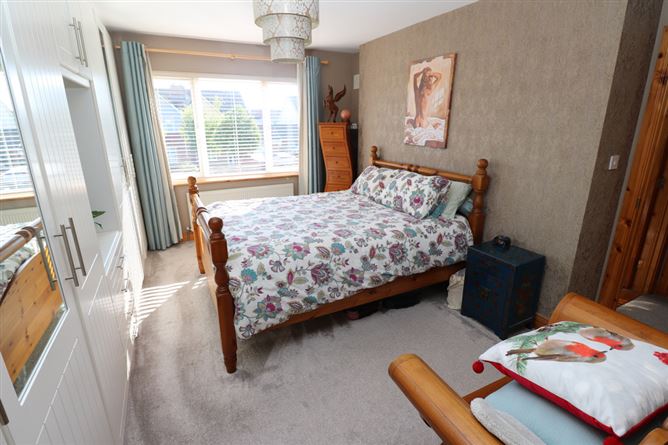 5 Castlemartin Drive , Bettystown, Meath