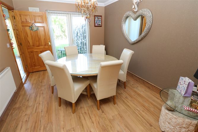 5 Castlemartin Drive , Bettystown, Meath