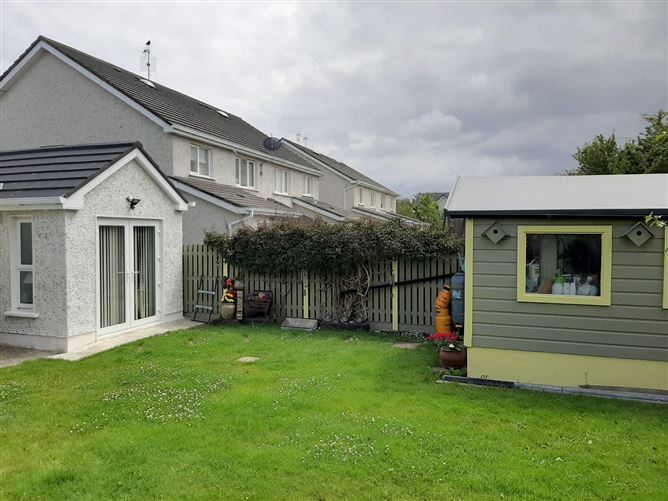 5 Castlemartin Drive , Bettystown, Meath