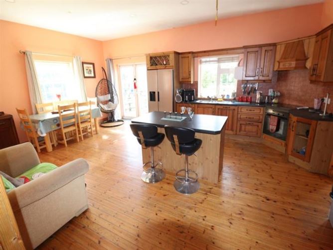 Knockbrack, Oldcastle, Co. Meath , MHOLDC