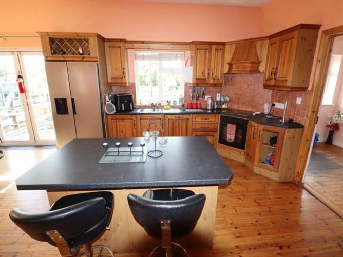 Knockbrack, Oldcastle, Co. Meath , MHOLDC