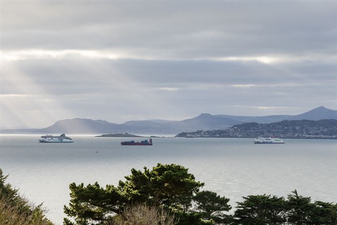 Thalassa, Ceanchor Road, Baily, Howth, Co. Dublin, Dublin 13
