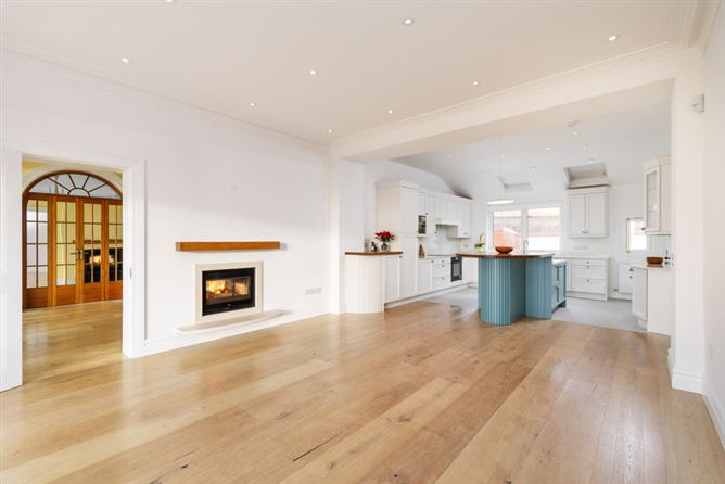 Thalassa, Ceanchor Road, Baily, Howth, Co. Dublin, Dublin 13