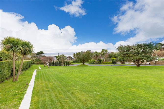 Thalassa, Ceanchor Road, Baily, Howth, Co. Dublin, Dublin 13