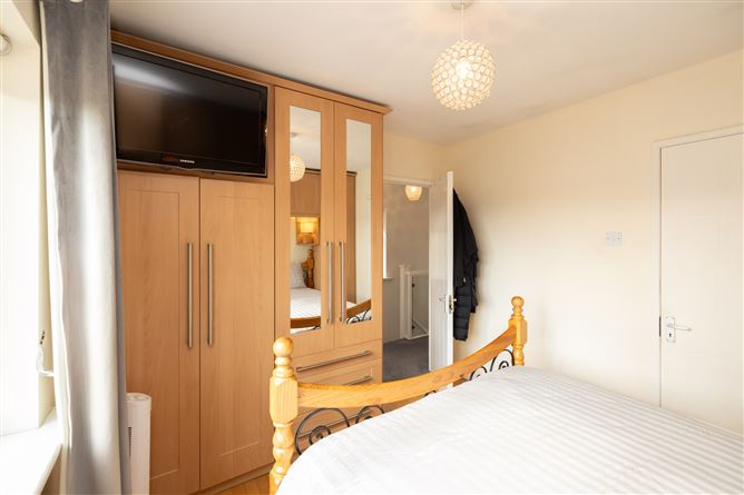 Photo 12 of 29 — 6 Castlegrange Green, Clondalkin, Dublin 22
