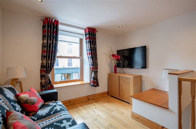 30 Henry Street, Kenmare, Co. Kerry