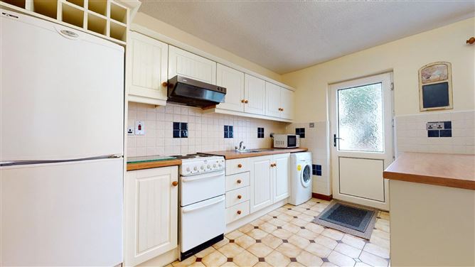 Westview, 1 Viewpoint, Pound Road, Castlebar, Co. Mayo