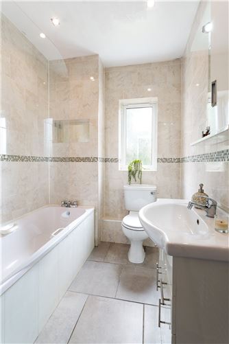 32 Linnetfields Park, Clonee